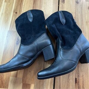 AMÉRICA by Azaleia Black Western Ankle Boots Size 7 Pointed Toe Block Heel